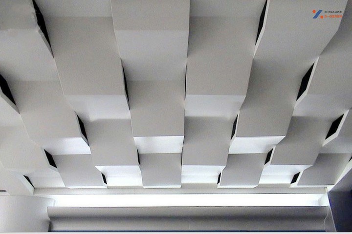 鋁天花板的生產流程是怎樣的?鋁天花板是如何制作的?